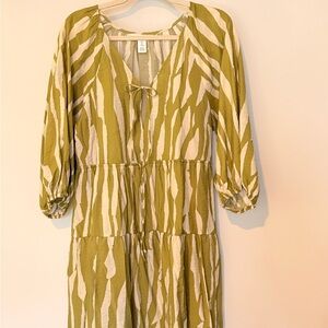 H&M Olive and Beige Long Sleeve Dress